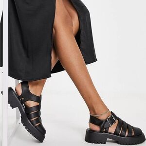 ASOS DESIGN Mission chunky fisherman flat shoes/sandals in black